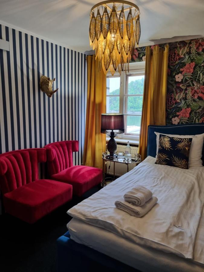 Bed and Breakfast Fregata à Zagórze Śląskie Extérieur photo